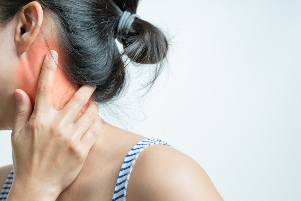 young women neck and shoulder pain injury, healthcare and medica