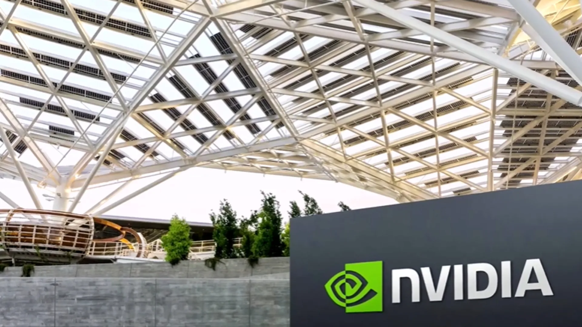 Why Nvidia Leads the AI Chip Market